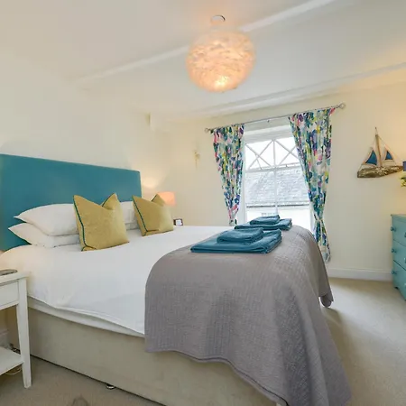 The Shell Seekers Holiday home Fowey